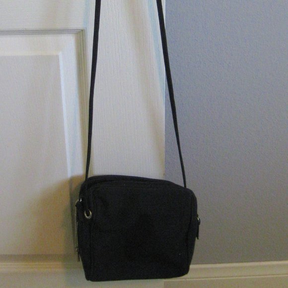 Amanda Smith Handbags - Amanda Smith Crossbody Handbag